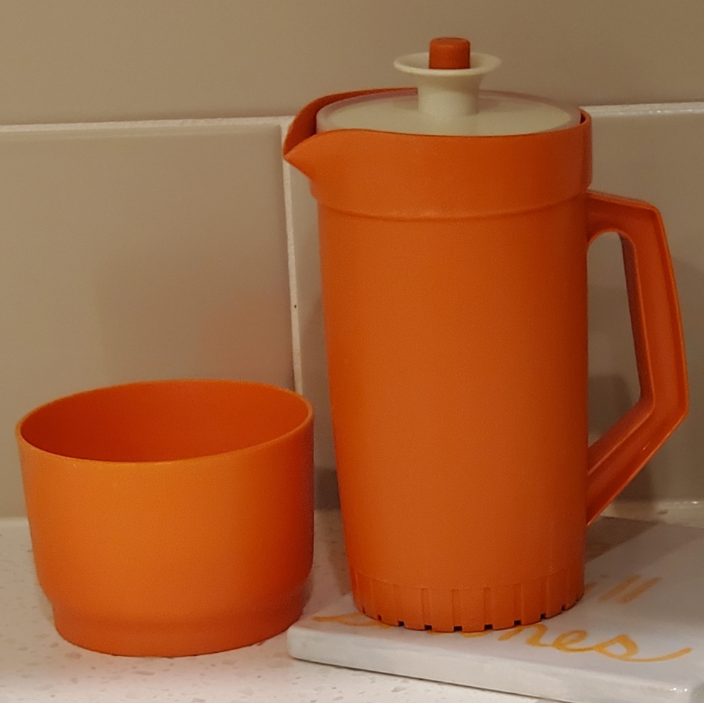 Tupperware Vtg. Kid's Functional Mini Water Pitcher+Cup, Orange